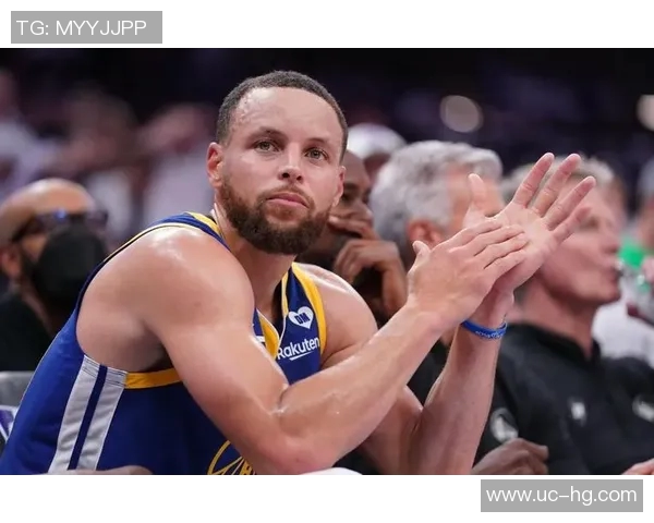 库里状态回暖对决尼克斯连续10场得分24贡献27分7助攻表现出色